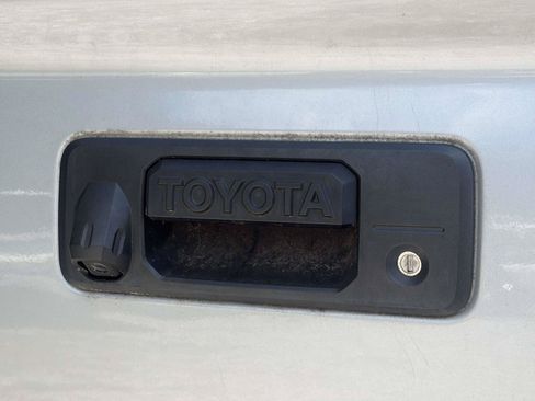 Used 2015 Toyota Tundra Limited w/ TRD Off Road Package RWD image 12