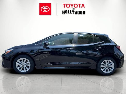 New 2026 Toyota Corolla SE FWD image 9