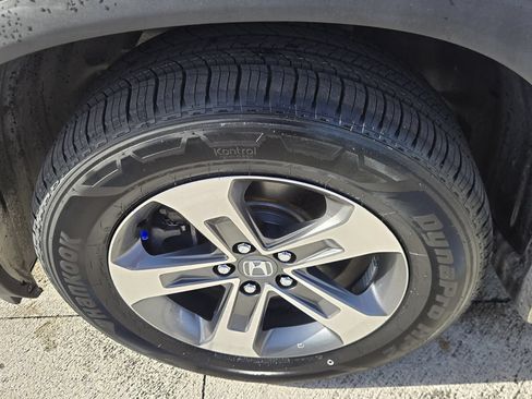Used 2023 Honda Pilot EX-L image 10