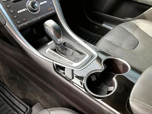 Used 2016 Ford Fusion Titanium image 17