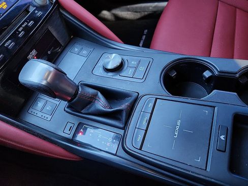 Used 2021 Lexus IS 350 F Sport image 25