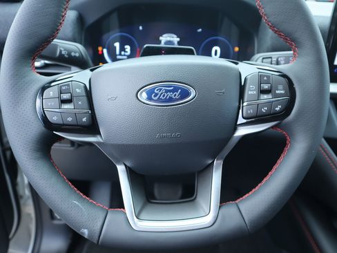 New 2026 Ford Explorer ST-Line RWD image 3
