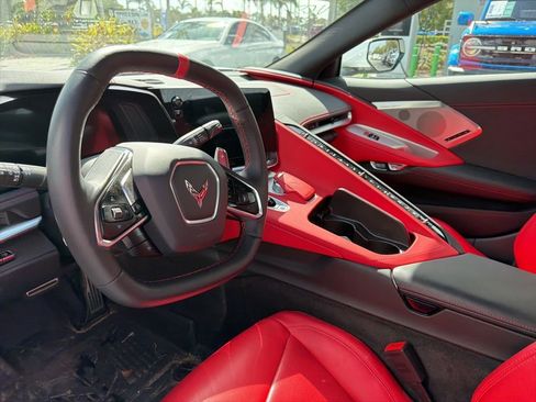 Used 2024 Chevrolet Corvette Stingray Preferred Conv w/ 2LT image 9
