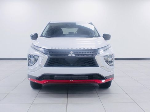 Used 2023 Mitsubishi Eclipse Cross LE image 5