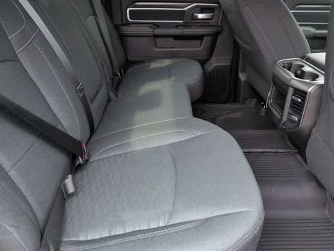 New 2026 RAM 3500 Big Horn AWD/4WD image 21