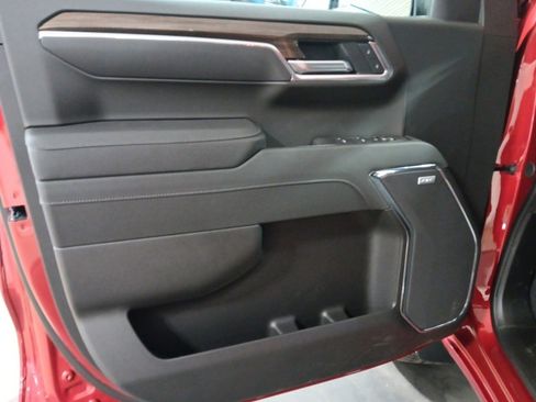 New 2026 Chevrolet Silverado 1500 LT Trail Boss w/ Convenience Package II image 4