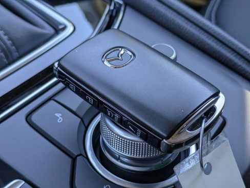 New 2025 MAZDA CX-5 AWD 2.5 S w/ Preferred Package image 32