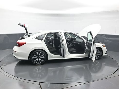 Certified 2024 Honda Civic EX image 54