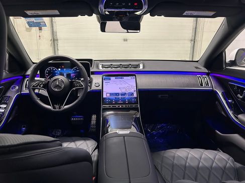 Used 2023 Mercedes-Benz S 580 4MATIC Sedan image 42