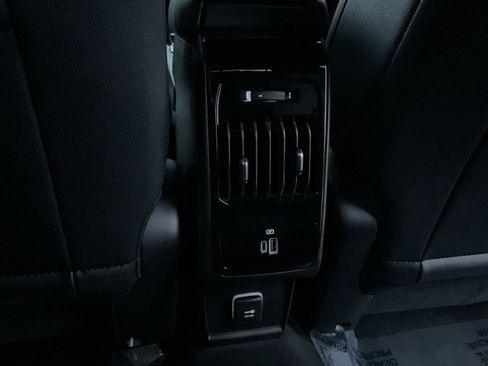 Used 2024 Jeep Compass Trailhawk w/ Trailhawk Convenience Group image 27