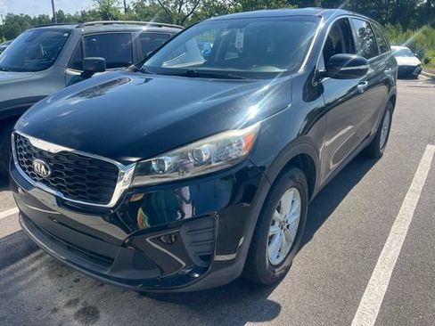 Used 2019 Kia Sorento L FWD image 1