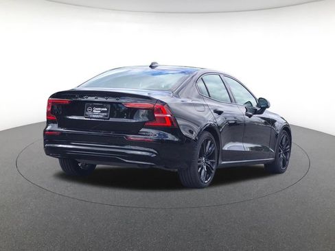 Used 2024 Volvo S60 B5 Plus w/ Climate Package FWD image 5