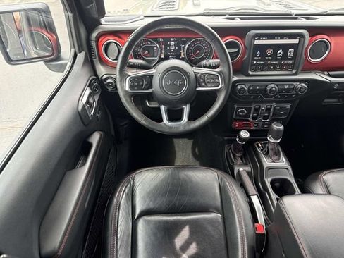 Used 2019 Jeep Wrangler Unlimited Rubicon w/ Advanced Safety Group AWD/4WD image 5