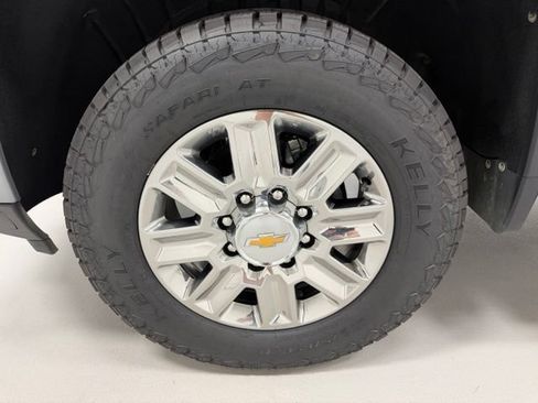 Certified 2026 Chevrolet Silverado 3500 High Country w/ High Country Premium Package AWD/4WD image 19