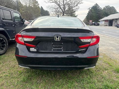 Used 2019 Honda Accord LX image 5