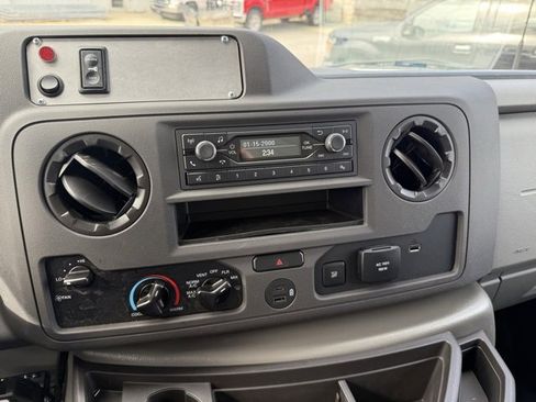 New 2026 Ford E-350 and Econoline 350 Super Duty w/ Power Equipment Group image 18