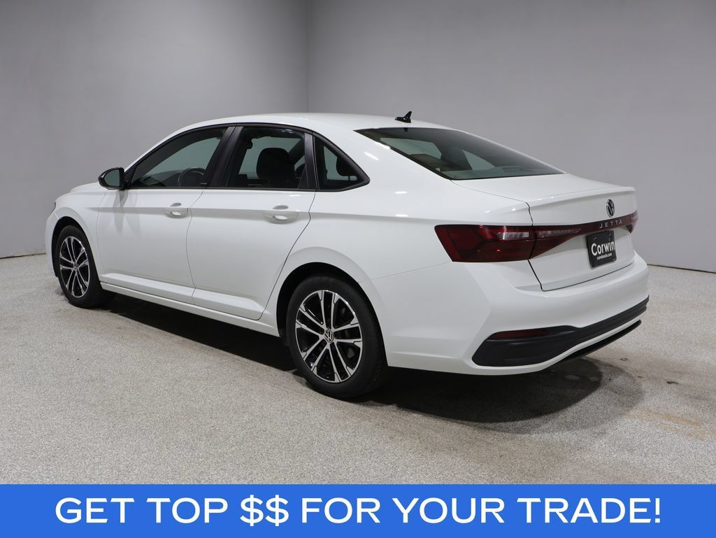 Used 2025 Volkswagen Jetta Sport FWD image 4