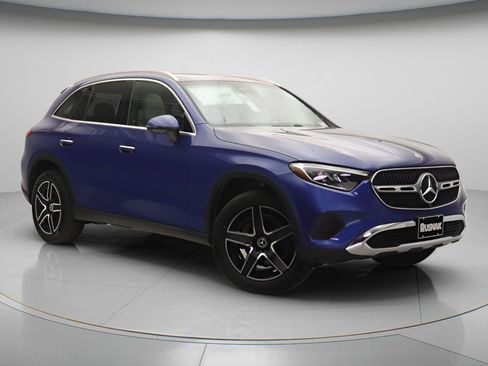 New 2026 Mercedes-Benz GLC 300 image 13