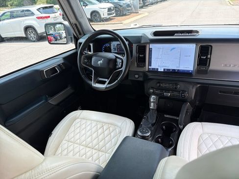 Used 2023 Ford Bronco Outer Banks AWD/4WD image 33