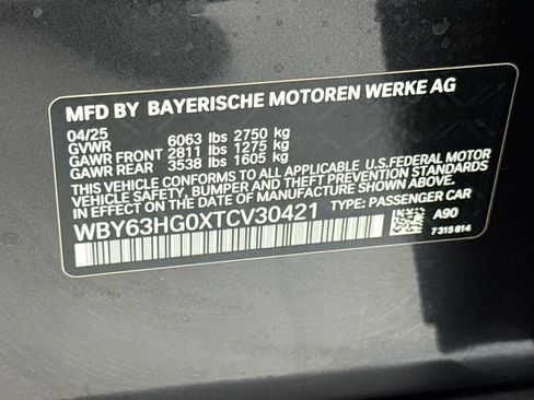Used 2026 BMW i5 eDrive40 w/ Premium Package RWD image 34