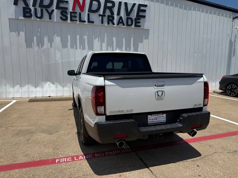 Used 2022 Honda Ridgeline RTL-E image 5