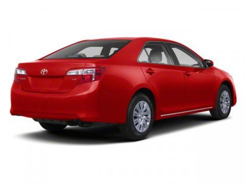 Used 2012 Toyota Camry XLE FWD image 2