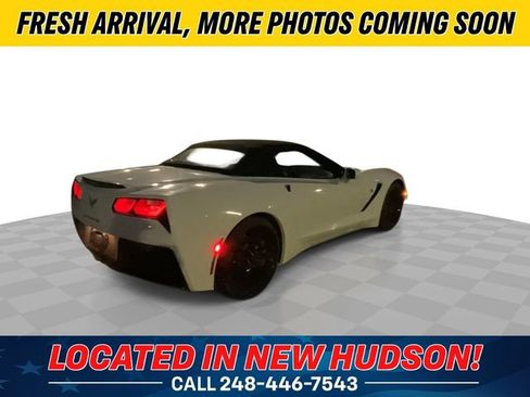 Used 2019 Chevrolet Corvette Stingray Convertible w/ 1LT image 2