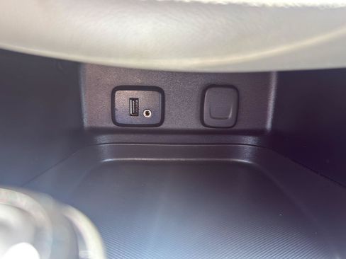 Used 2018 Chevrolet Equinox LS w/ LPO, Protection Package FWD image 14
