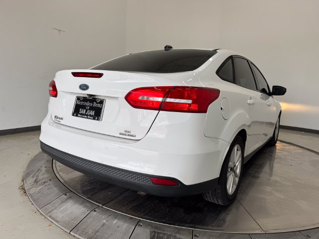 Used 2015 Ford Focus SE FWD image 27
