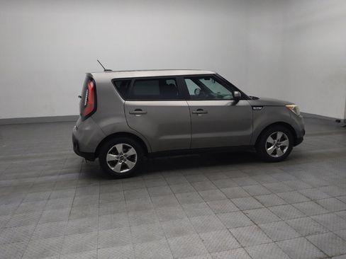 Used 2018 Kia Soul FWD image 10