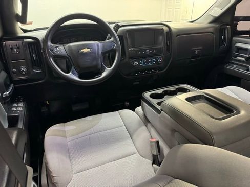 Used 2019 Chevrolet Silverado 2500 W/T w/ WT Convenience Package AWD/4WD image 7