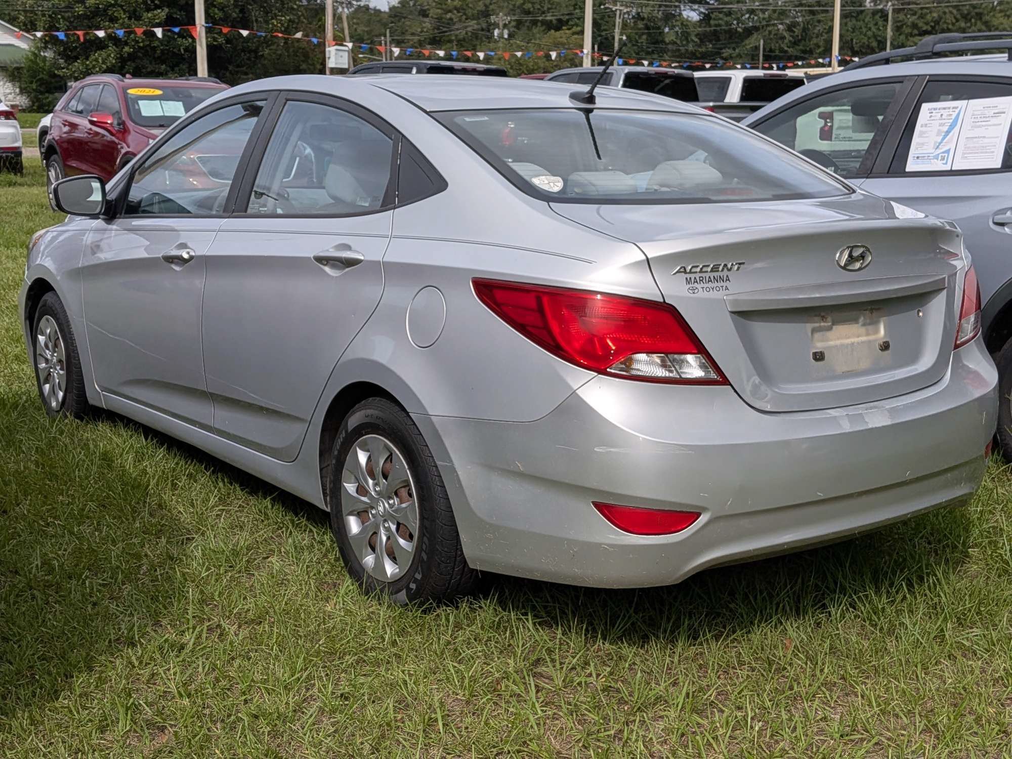 Used 2017 Hyundai Accent SE FWD image 4