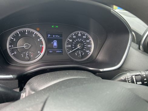 Used 2020 Hyundai Santa Fe SE image 12