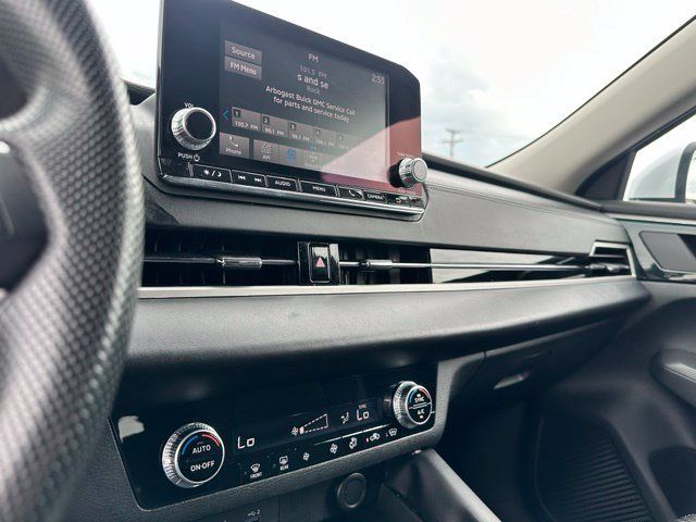 Used 2022 Mitsubishi Outlander ES AWD/4WD image 18