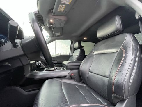 Used 2023 Ford F150 Lariat image 23