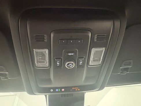 Used 2024 GMC Yukon AT4 w/ Technology Package image 36