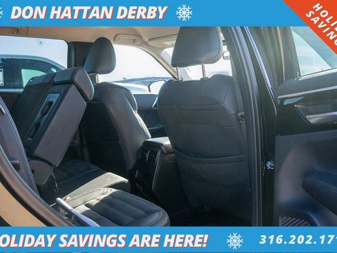 Used 2022 Mitsubishi Outlander SE image 25