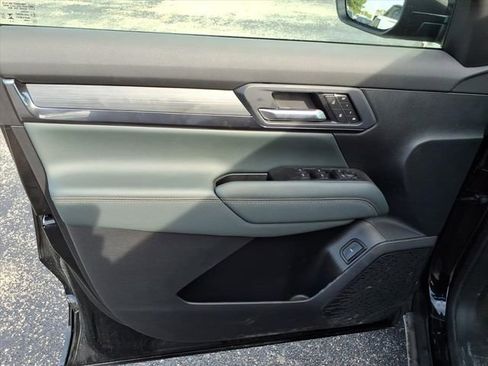 New 2026 GMC Terrain AT4 w/ Convenience Package III image 25