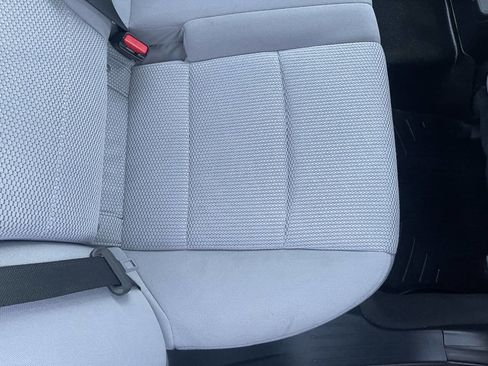 Used 2018 Subaru Legacy 2.5i Premium image 26