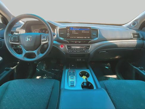 Used 2024 Honda Ridgeline Sport image 16