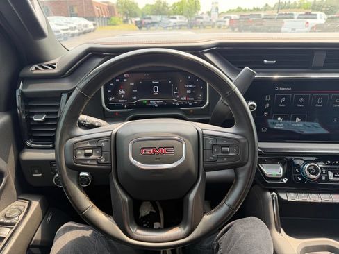 Used 2024 GMC Sierra 2500 AT4 w/ AT4 Premium Plus Package AWD/4WD image 35