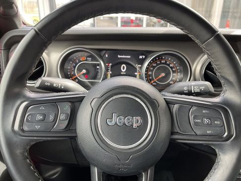 Used 2022 Jeep Wrangler Unlimited Sport image 30