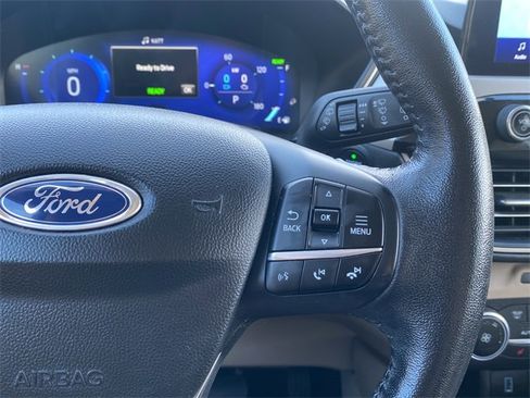 Used 2020 Ford Escape SE Sport image 24