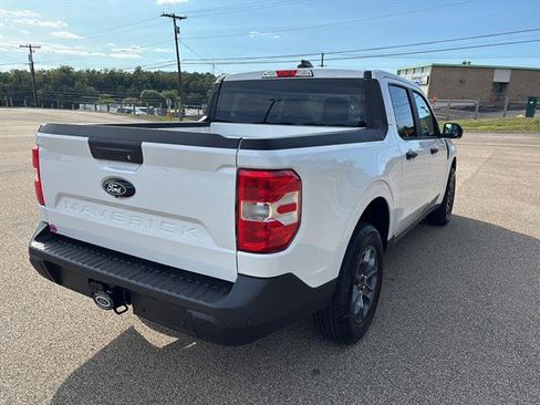 New 2025 Ford Maverick XLT w/ XLT Luxury Package image 4