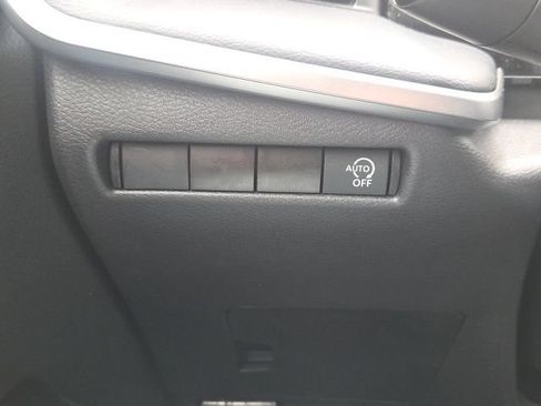 Used 2025 Nissan Kicks S FWD image 22