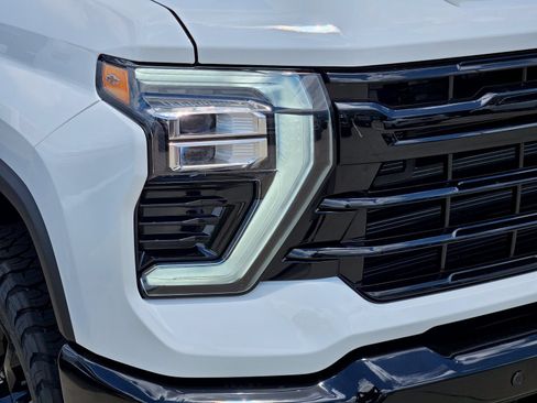 New 2026 Chevrolet Silverado 2500 LT w/ Trail Boss Package AWD/4WD image 10
