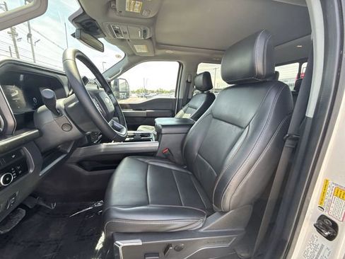 Used 2024 Ford F350 Lariat w/ Lariat Ultimate Package AWD/4WD image 11