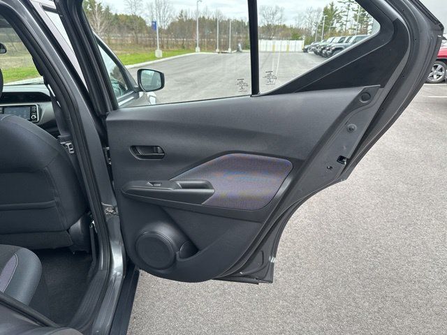 Used 2019 Nissan Kicks S FWD image 13