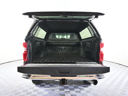 Used 2023 Chevrolet Silverado 2500 LTZ w/ LTZ Plus Package image 6