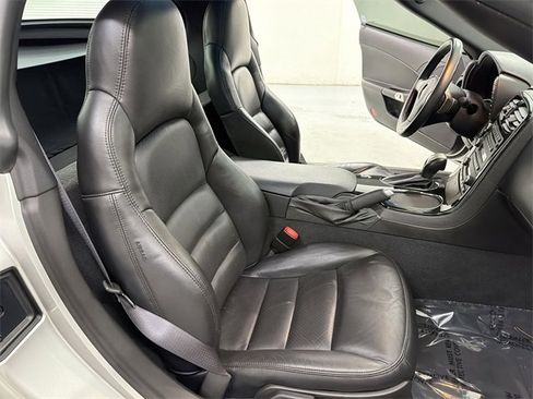 Used 2008 Chevrolet Corvette Coupe w/ Preferred Equipment Group image 18